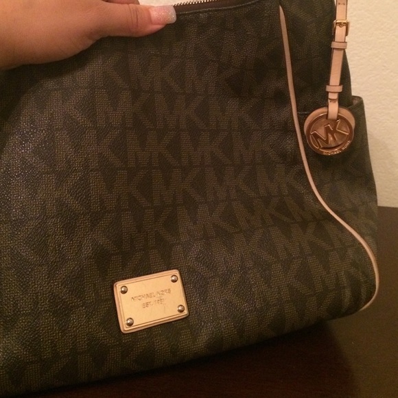 Bag - Picture 2 of 3