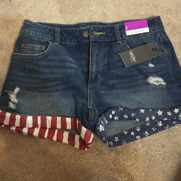Bnwt mossimo American flag shorts!