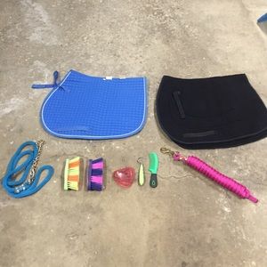 Grooming Supplies/Pad Bundle