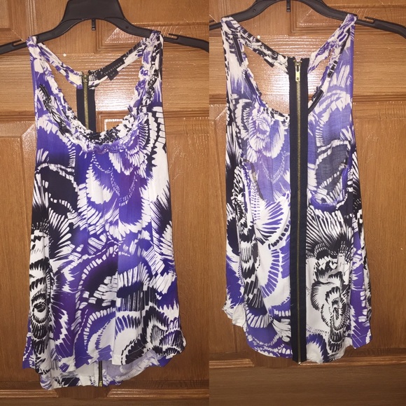 Forever 22 tank