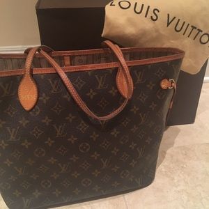 Louis Vuitton Monogram Canvas Neverfull MM