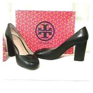 Tory Burch Mestico powdered coated logo heel