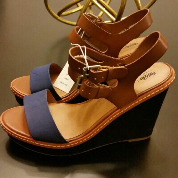 Mossimo Wedge Sandles
