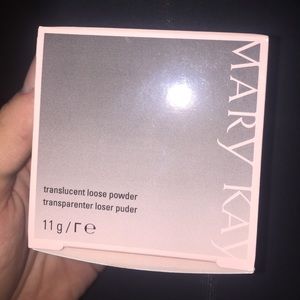 Translucent Loose Powder