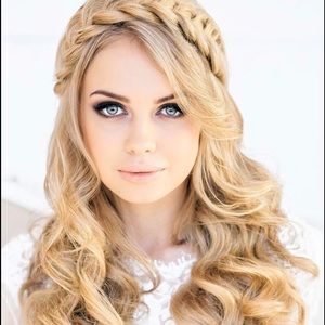 Meet your Posher, Catherine