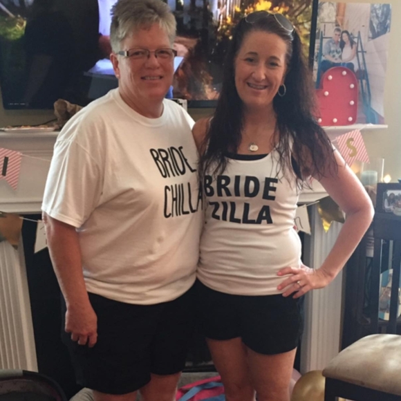 Meet your Posher, Robin - Picture 1 of 1