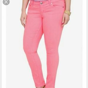 Pink skinny jeans