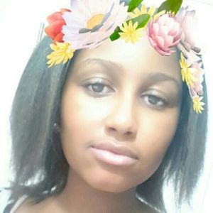 Meet your Posher, Farida