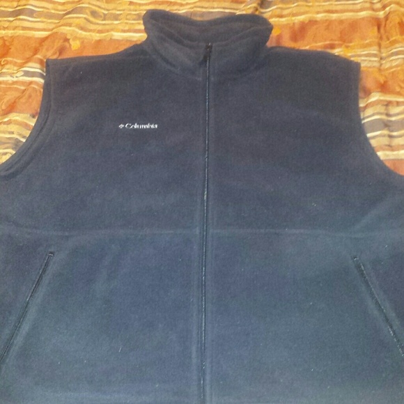 Men's Columbia vest