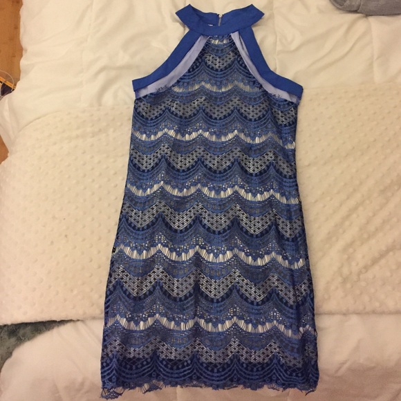 blue dress