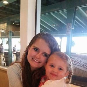 Meet your Posher, Kayla