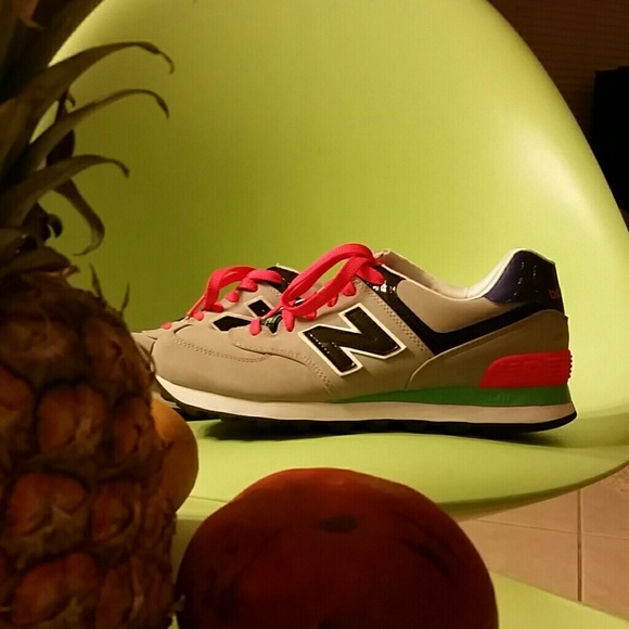 New Balance 574 Classics Hot