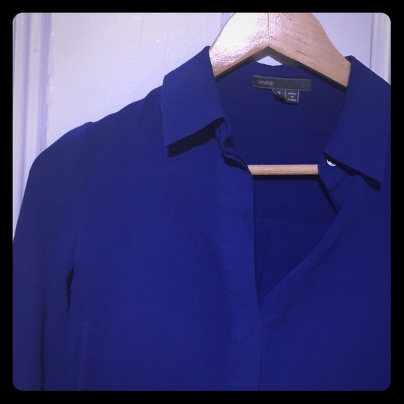 Gorgeous Vince royal silk blue button down