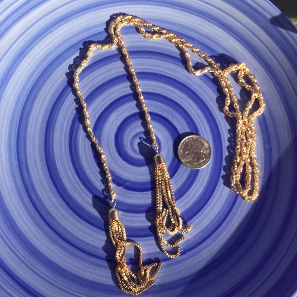 💥Versatile & Stunning Rose Gold Tassel Necklace💥 - Picture 3 of 4