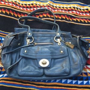 Coach purse, hardly used!