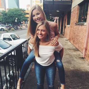 Meet your Posher, Maddie