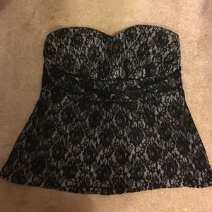 Lace strapless top