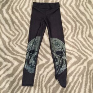 Zara Terez skull workout leggings WORN ONCE