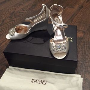 Badgley Mischka "Abigail" Wedge