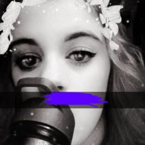 Meet your Posher, Leah