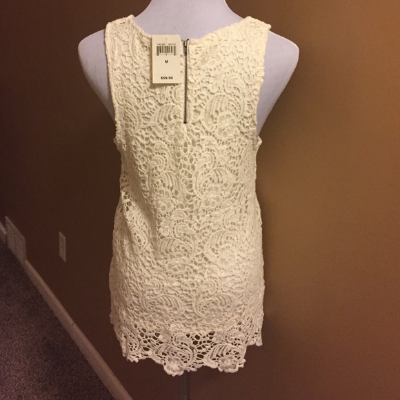 Lucky Brand top - Picture 3 of 4