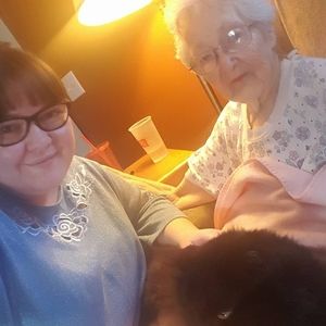 Meet your Posher, Carly