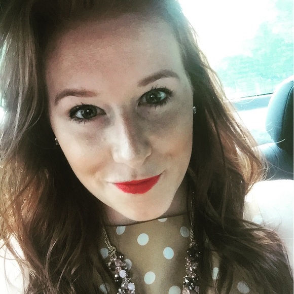 Meet Your Posher! - Picture 2 of 2