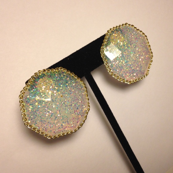 Handmade earrings - Picture 2 of 2