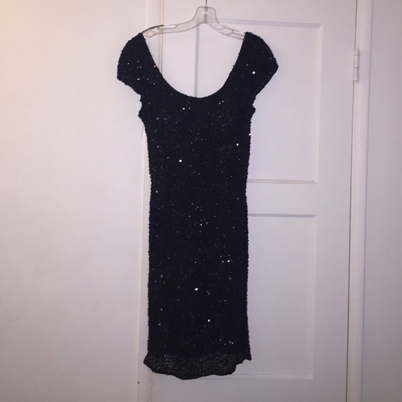 Sparkling black dress - Picture 1 of 2