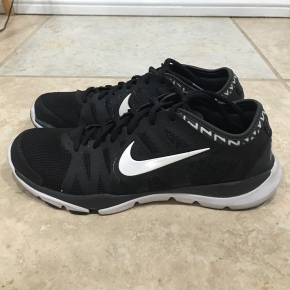 Nike Women's Flex Supreme Tr 3