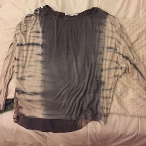 grey tye dye shirt