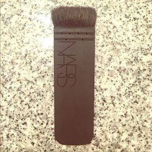 NARS Ita contour brush