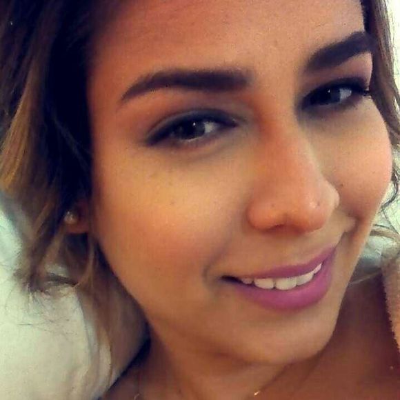 Meet your Posher, Lisandra - Picture 1 of 1