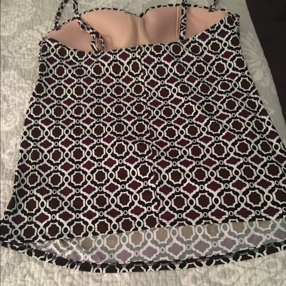 Size 18 Land's End Tankini Underwire Tankini Top - Picture 3 of 4