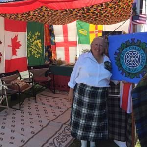 Meet your Posher, Roberta