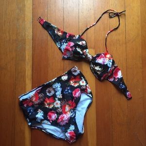 Floral Bow Bikini Set - Never Worn