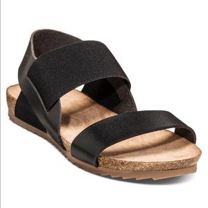 Black boho sandals!