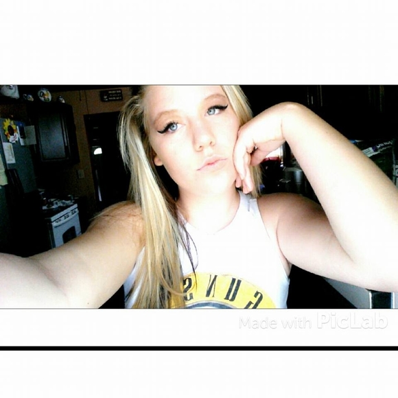 Meet your Posher, Jasmin - Picture 1 of 1