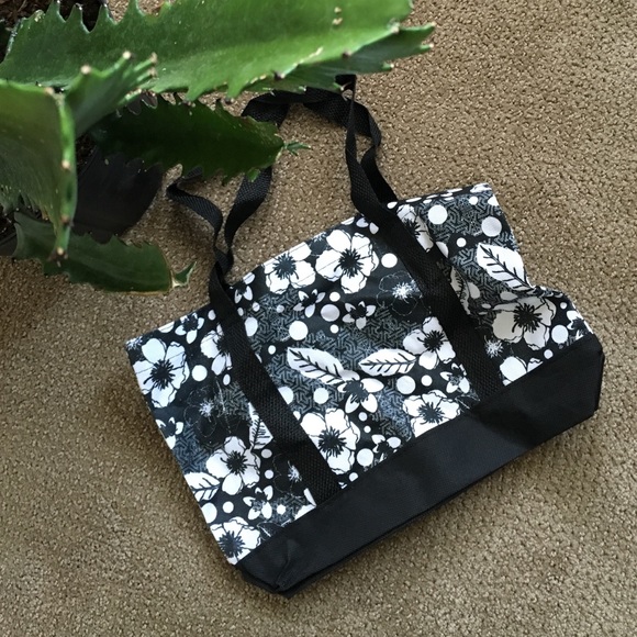 ✨FREE with Purchase!🌛✨