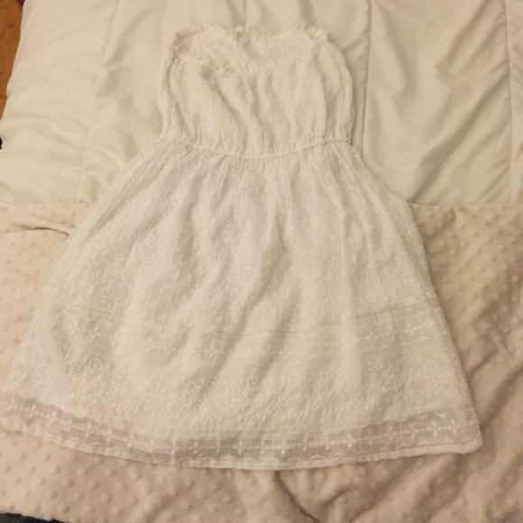 white abercrombie dress - Picture 2 of 2
