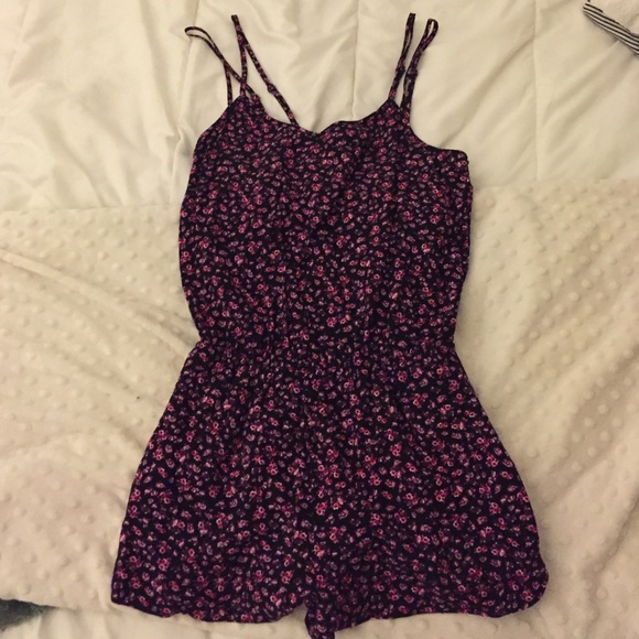 floral romper american eagle - Picture 1 of 2