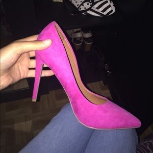 Pink heels