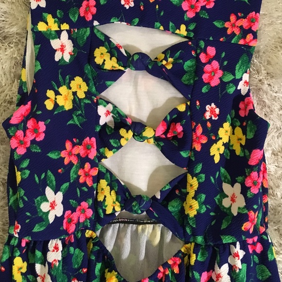 NWOT Nordstrom floral dress 😍 - Picture 3 of 6