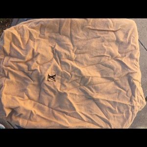 Louis Vuitton draw string dust bag.