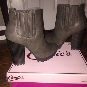 Candies taupe booties