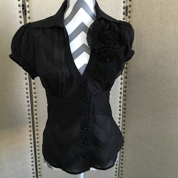 Bebe button up blouse