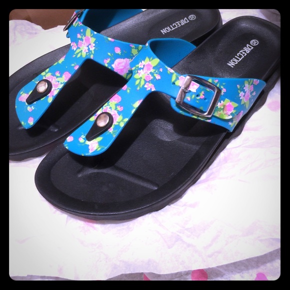 Floral Black Sandals