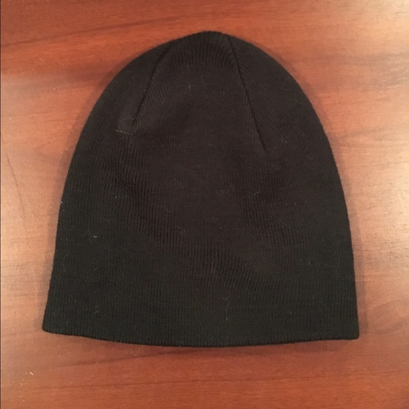 H&M Black Beanie