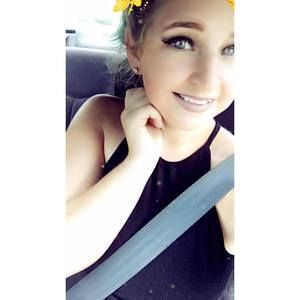 Meet your Posher, Lena