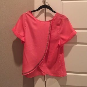 coral blouse